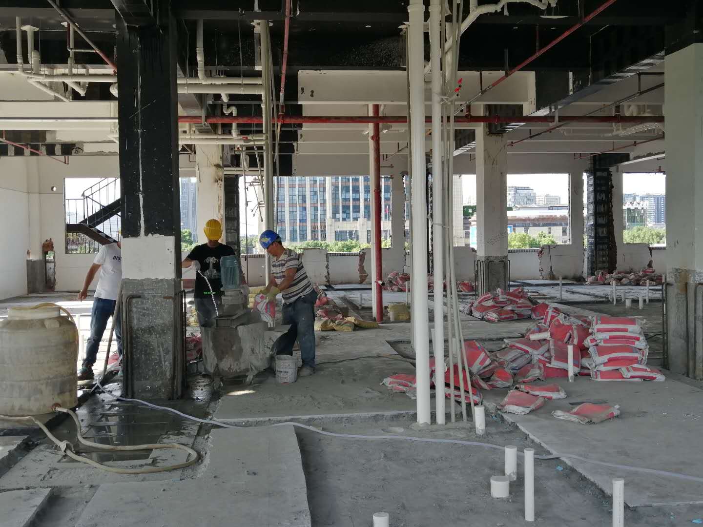新宝GG聚合物建补砂浆“下乡”难的原因有哪些。