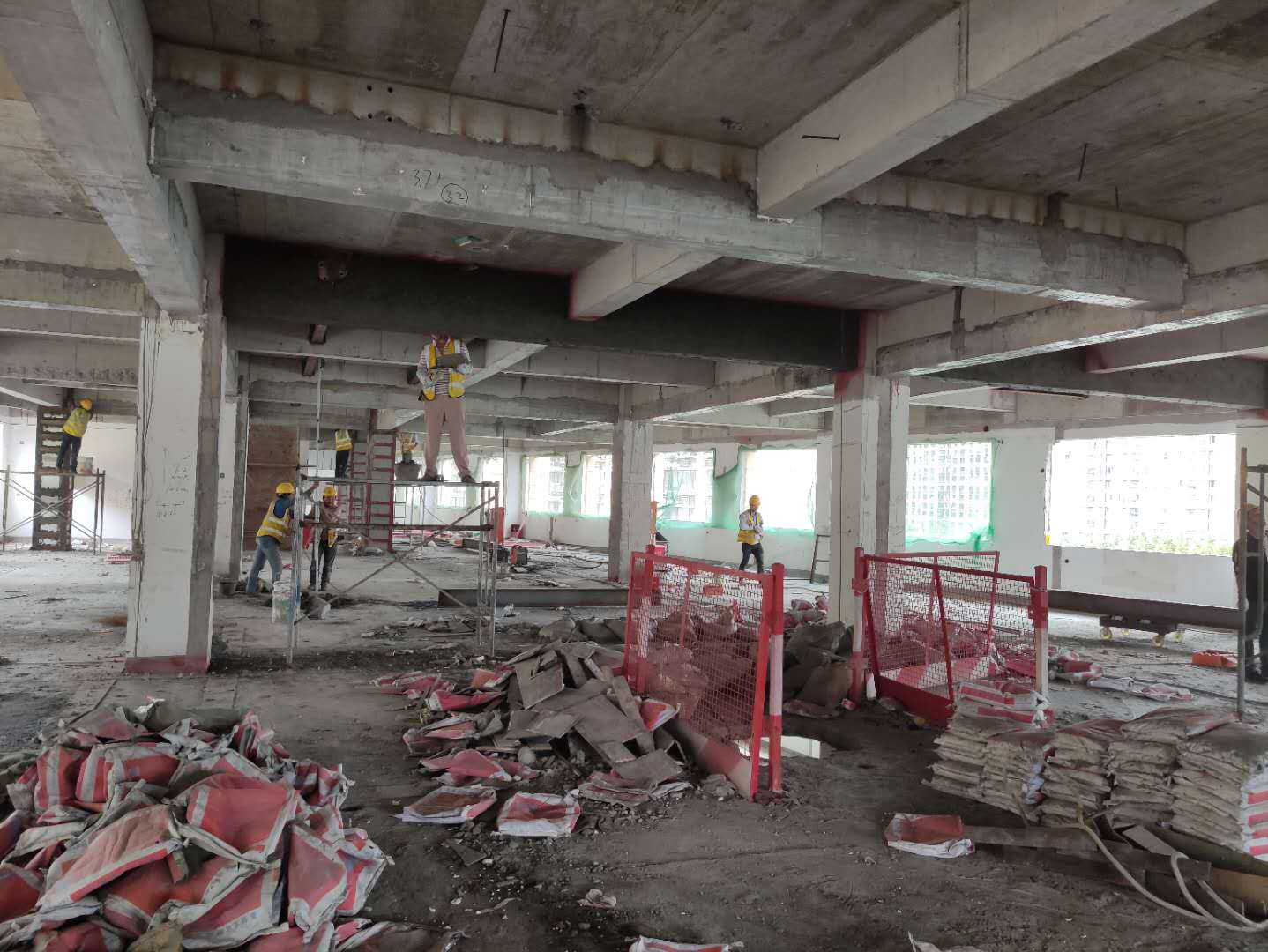 新宝GG聚合物建补砂浆极适于幼区地面施工